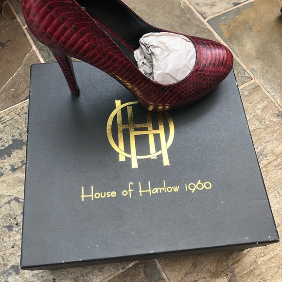 Absolutely stunning from House of Harlow - Picture 4 of 5